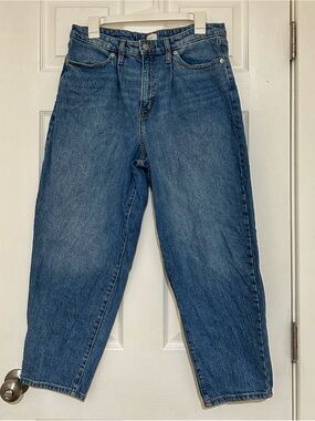 a new day high rise tapered pleated “mom” Jeans in Medium Blue
